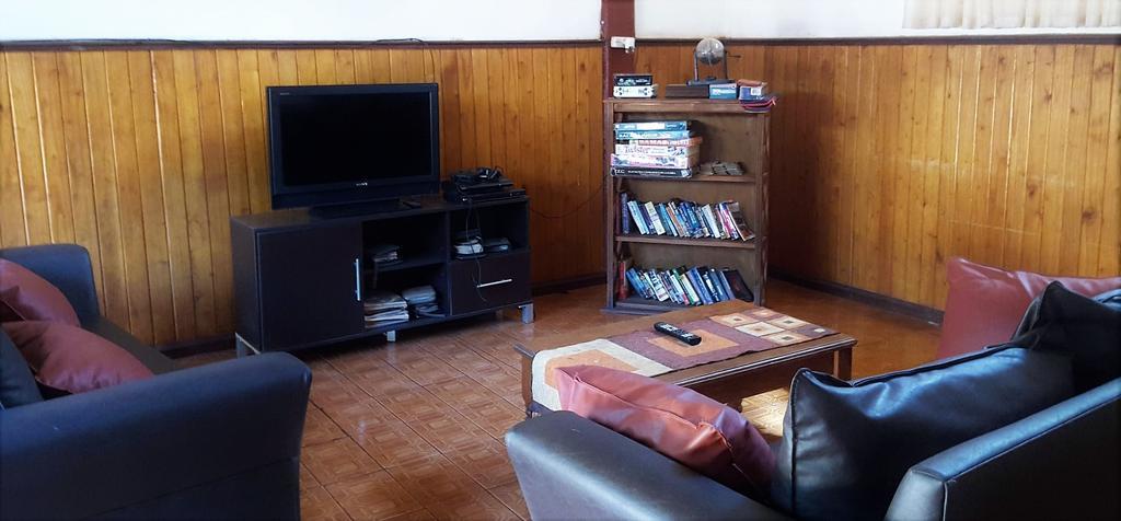 Hostel Residencial Uno Puerto Iguazú Zewnętrze zdjęcie